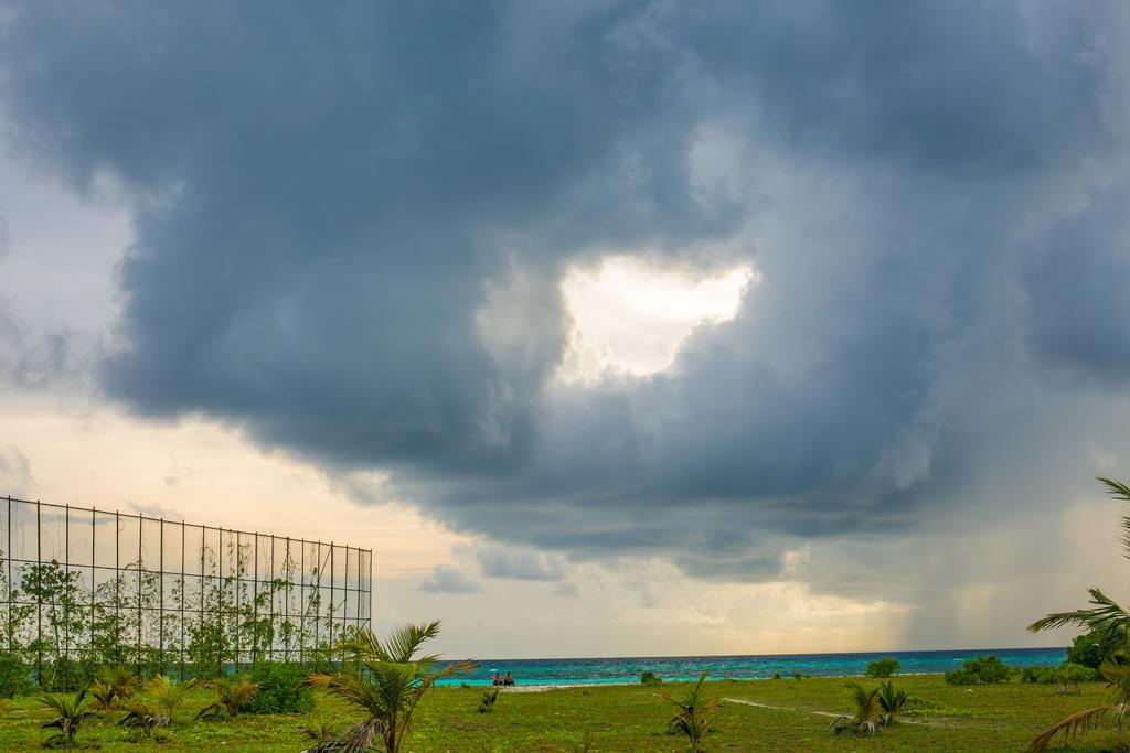 Hotel Maldives Seashine Huraa Exteriér fotografie